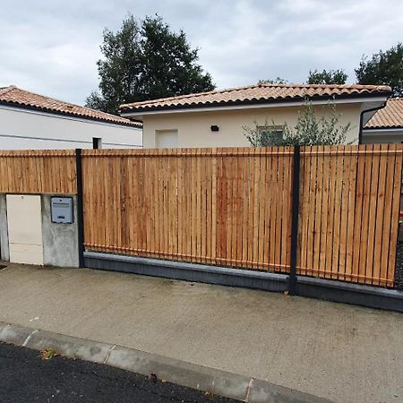 Charmant Logement Neuf Hourtin Exterior photo